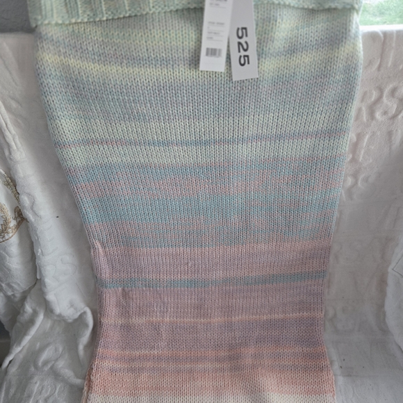 Pastel Knit Skirt - Picture 1 of 4